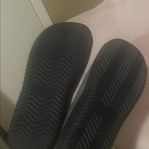 Cozy Gray Slippers - Picture 6 of 6